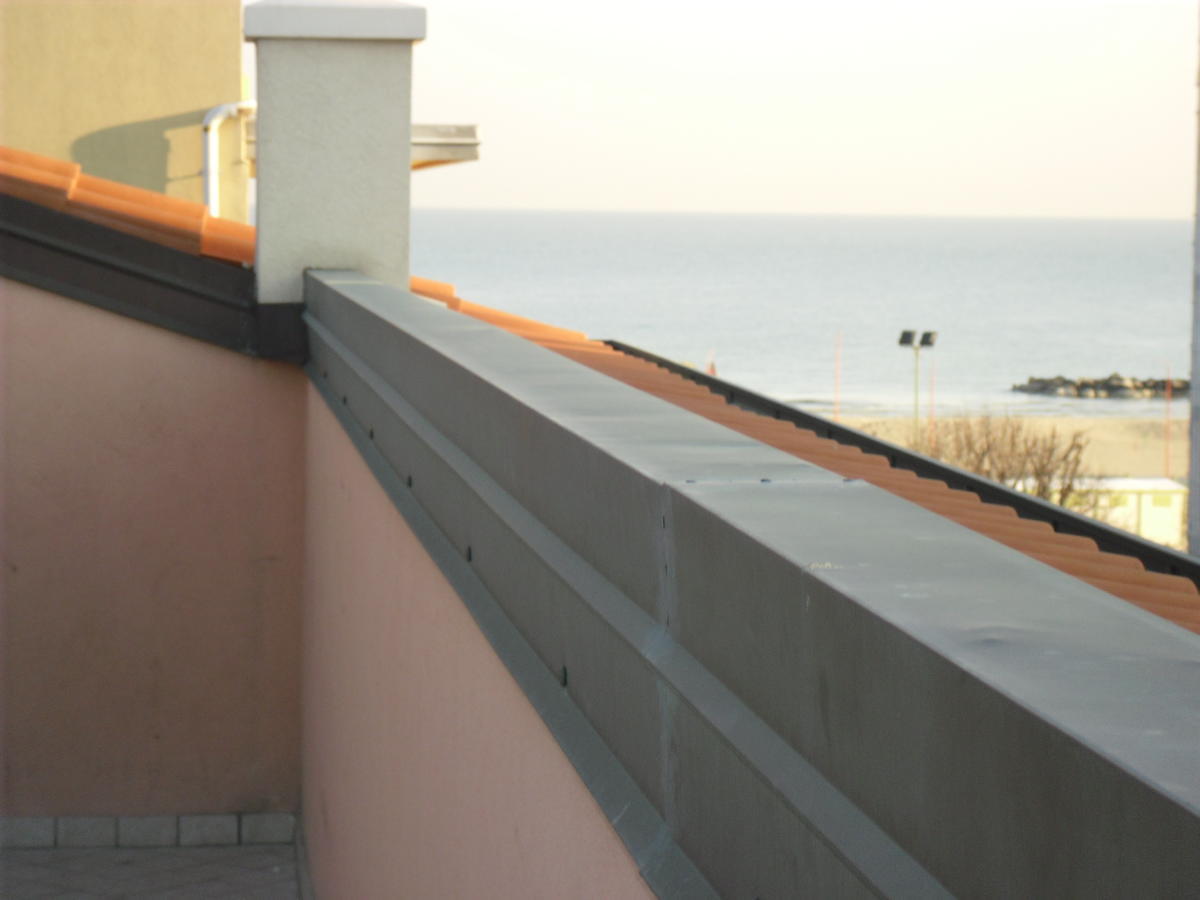 Residence Uno Studio&Suites Rímini Exterior foto